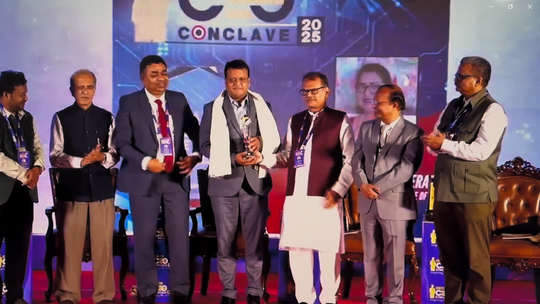 BUSINESS EMINENCE AWARD